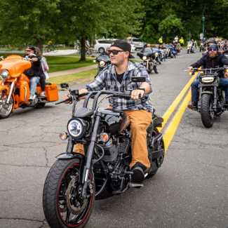 DariusRuckerBenefitConcertRide_Simsbury-60