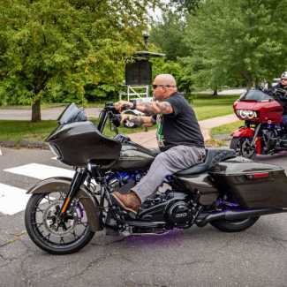 DariusRuckerBenefitConcertRide_Simsbury-62