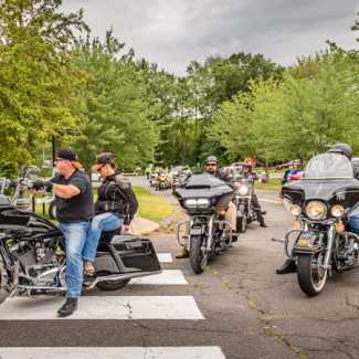 DariusRuckerBenefitConcertRide_Simsbury-64
