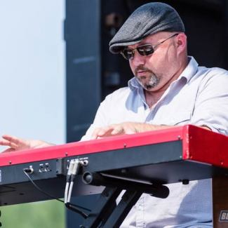 0467_blu_mda_bikeconcert